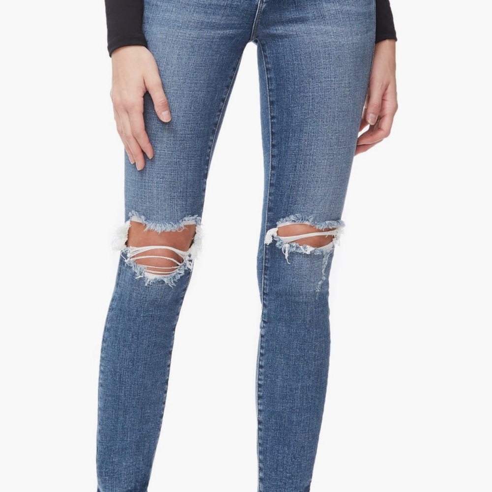 ❌❌SOLD❌❌Good American Blue Skinny Jeans Distressed